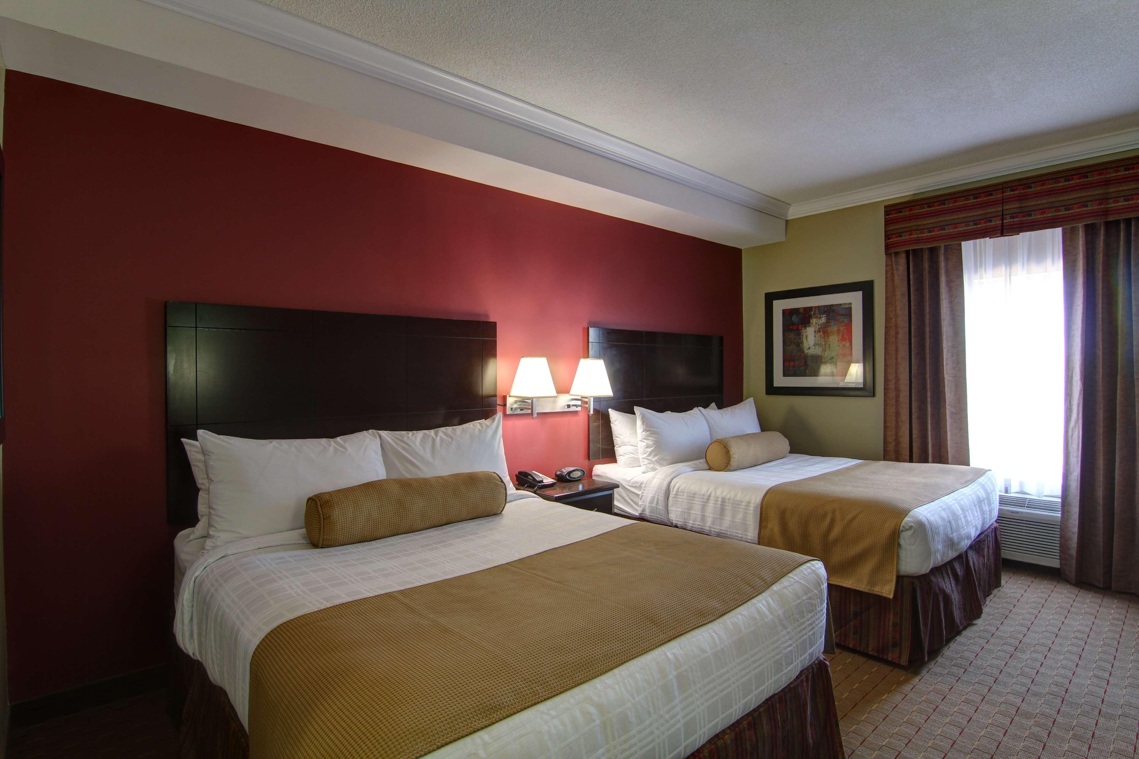 Best Western Plus Bowmanville Exteriér fotografie